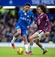 Wesley Fofana, do Chelsea, e Hannibal Mejbri, do Burnley, foram alvo de ataques racistas após partida pela Premier League  Foto: Sebastian Frej/MB Media/Getty Images