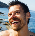 Harry Styles se pronuncia sobre rumores envolvendo a calvície o uso de peruca  Foto: Reprodução/Instagram/harrystyles