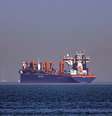 Empresas de transporte marítimo estão com receio de navegar pelo Estreito de Ormuz  Foto: EPA / BBC News Brasil