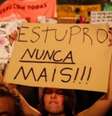 Cartaz contra o estupro durante manifestação no Rio de Janeiro em 2022.  Foto: Fabio Motta/Estadão / Estadão