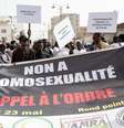 Manifestação pedindo a criminalização do homossexualismo no Senegal, em Dacar, 23 de maio de 2025 (imagem de ilustração).  Foto: AFP - SEYLLOU / RFI