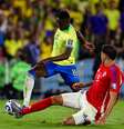 Luiz Henrique em partida contra o Chile  Foto: Heuler Andrey/Eurasia Sport Images/Getty Images