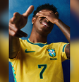 Site especializado vazou material de divulgação da camisa 1 da Seleção Brasileira  Foto: Reprodução/X/@FootyHeadlines