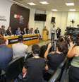 Autoridades de forças policiais reunidos para coletiva de imprensa sobre o caso.   Foto: Governo de São Paulo/Divulgação