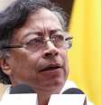 Gustavo Petro olhando de lado  Foto: Getty Images / BBC News Brasil