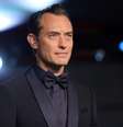 Jude Law é um renomado ator britânico, que soma duas indicações ao Oscar  Foto: Emma McIntyre/Oscars/Getty Images for Academy Museum of Motion Pictures