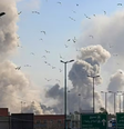 Fumaça tóxica pairou sobre o céu de Teerã  Foto: AFP