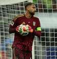 Gianluigi Donnarumma joga pela Itália  Foto: Marco Iacobucci