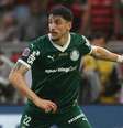 Piquerez saiu de maca de amistoso entre Uruguai e Inglaterra –  Foto: Reprodução / Jogada10