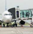 Mesmo antes do anúncio da Petrobras, as passagens aéreas já vinham subindo  Foto: Getty Images / BBC News Brasil