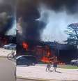 Avião caiu sobre casa em em Capão da Canoa (RS) e deu início a incêndio  Foto: Reprodução/eduardopinzontv/Instagram