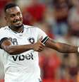 Foto: Vitor Silva/Botafogo - Legenda: Edenílson é titular e ponto final / Jogada10