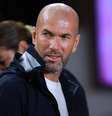 Zidane está perto de realizar o sonho de comandar a seleção francesa –  Foto: Sarah Stier/Getty Images / Jogada10