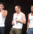 O grupo 98 Degrees em show em 2013   Foto: Robyn Paul/Package Tour 2013/WikiCommons