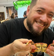 Douglas Renato Scheeffer Zwarg, de 39 anos, foi atingida por um disparo na região das costas  Foto: Reprodução/Jornal Nacional