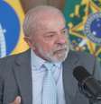 O presidente Lula na entrevista: "Fale mal, mas fale a verdade. Não invente história"  Foto: Reprodução/YouTube