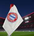 Bandeira do Bayern de Munique em escanteio   Foto: Stuart Franklin/Getty Images / Esporte News Mundo