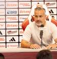 José Boto durante apresentação do técnico Leonardo Jardim   Foto: Gilvan de Souza/Flamengo / Esporte News Mundo