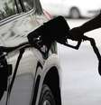 Empresas ainda avaliam se vão aderir à subvenção econômica do governo à importação de óleo diesel e do gás liquefeito de petróleo.  Foto: Nilton Fukuda/Estadão / Estadão