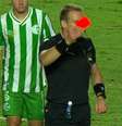 Diogo Barbosa foi expulso após revisão do VAR  Foto: Reprodução/Sportv