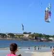 Balão caiu na praia de Copacabana neste sábado  Foto: Reprodução