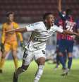 Luan Peres é o único daquele confronto que ainda está no elenco –  Foto: Ivan Storti/Santos FC / Jogada10