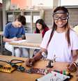Mitos sobre cursos profissionalizantes afastam potenciais alunos  Foto: CarlosBarquero | Shutterstock / Portal EdiCase