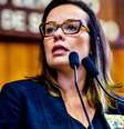 A ex-deputada estadual Juliana Brizola (PDT) e o deputado federal Zucco (PL) aparecem em empate técnico no primeiro turno  Foto: Divulgação/PDT