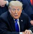 O presidente americano Donald Trump no Salão Oval da Casa Branca, em Washington, nos Estados Unidos, em 30 de abril de 2026.  Foto: © REUTERS - Jonathan Ernst / RFI