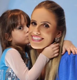 Paula Falbo, viúva do campeão olímpico Pampa, pede ajuda por avaliação urgente de neurocirurgião à filha de 6 anos  Foto: Arquivo Pessoal