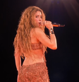 Shakira em apresentação em Copacabana  Foto: Reprodução/TV Globo