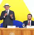 Lula falou brevemente após assinatura da Medida Provisória referente ao Novo Desenrola Brasil.  Foto: Reprodução/Governo federal