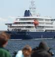 Embarcação parou em Tenerife em virtude das condições meteorológicas adversas  Foto: ANSA / Ansa - Brasil