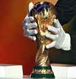 Taça da Copa do Mundo de Futebol da Fifa  Foto: Jim WATSON/AFP via Getty Images / BBC News Brasil