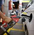 O governo federal anunciou nesta quarta-feira, 13, a publicação de uma medida provisória para conter a alta nos preços da gasolina e do diesel.  Foto: Marcello Casal Jr/Agência Brasil / Estadão