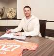 Foto: Divulgação - Legenda: Manuel Neuer assinou novo vínculo com o Bayern de Munique válido até junho de 2027 / Jogada10
