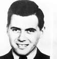 O médico nazista da SS Josef Mengele enviou cerca de 400.000 pessoas, a maioria delas judias, para a morte  Foto: Ullstein Bild / Getty / BBC News Brasil