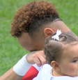 Neymar emocionado durante hino nacional  Foto: Reprodução/Premiere