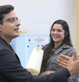 Dudu Camargo na entrada em 'Casa do Patrão': os participantes do reality e o público das redes sociais gostaram da surpresa  Foto: Reprodução/TV