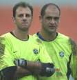 São-paulino Rogério Ceni e palmeirense Marcos, foram goleiros na Copa de 2002.  Foto: Robson Fernandjes/Estadão / Estadão