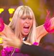 Figura famosa da direita na Itália, Alessandra Mussolini triunfou na edição VIP do 'Big Brother' em seu país  Foto: Reprodução/Canale 5