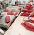 Frigoríficos exportadores de carne bovina  Foto: Clayton de Souza/Estadão / Estadão