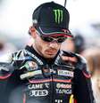 Marco Bezzecchi, líder da MotoGP 2026, reforça vínculo entre Aprilia e Monster Energy, nova patrocinadora principal da equipe italiana. Foto: Aprilia / Reprodução