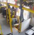 Câmera no coletivo registrou o crime.  Foto: Reprodução / Portal de Prefeitura