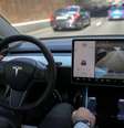 Um Tesla Modelo 3 em Moscou, na Rússia (Foto: Evgenia Novozhenina/Reuters)  Foto: Waymo/Divulgação / Estadão