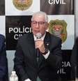 Costa (ao centro) afirmou que a prisão de Deolane teria “caráter pedagógico” para que jovens não queiram ser “advogados do PCC”  Foto: Reprodução/YouTube