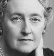 Em 55 anos de carreira, a escritora inglesa Agatha Christie escreveu 66 romances policiais, 153 contos e mais de 30 peças teatrais  Foto: Divulgação / BBC News Brasil
