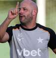 Franclim não vê a hora de treinar um time português - Foto: Vitor Silva/Botafogo / Jogada10
