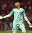 O goleiro titular do Grêmio, Weverton. Foto: Pedro H. Tesch/Getty Images