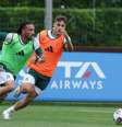 Foto: Divulgação - Legenda: Jogadores da Itália durante treinamento da seleção / Jogada10